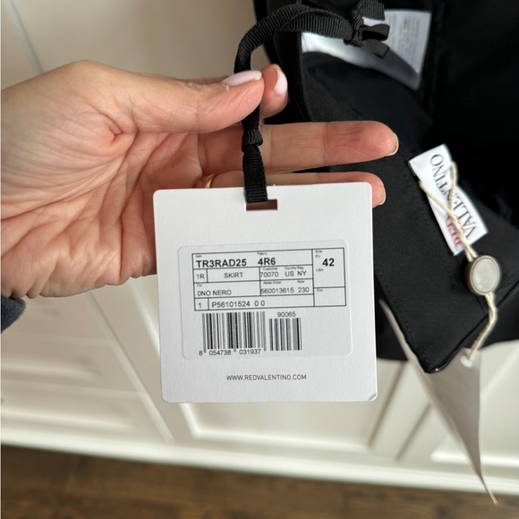 Red Valentino Skirt - Sz 6 NWT - Picture 4 of 5